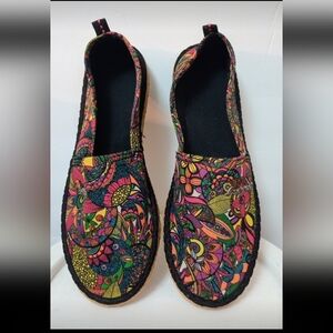 Sakroots Colorful Floral Slip-On Flats Size 7